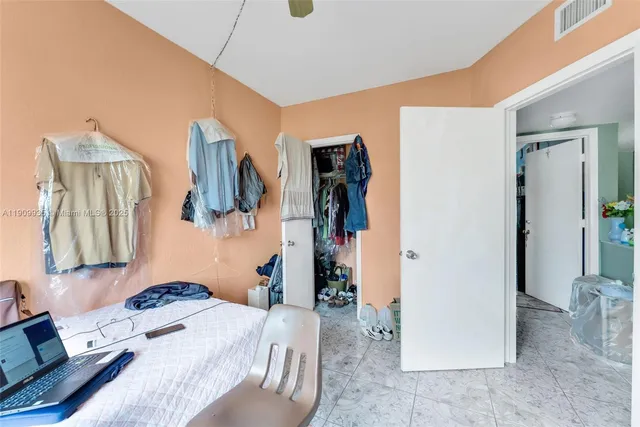 $180,000 | 427 Northwest 84th Terrace, Unit 427, Miami, FL 33150