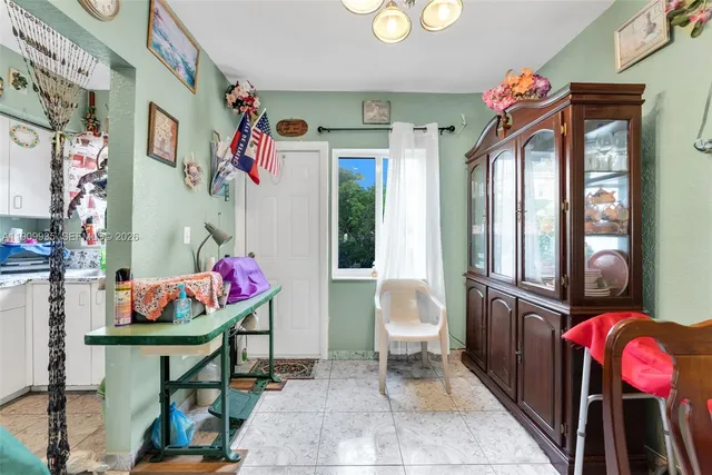 $180,000 | 427 Northwest 84th Terrace, Unit 427, Miami, FL 33150