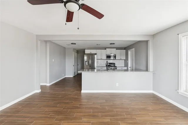 $2,100 | 410 Ayres Street, Hutchins, TX 75141