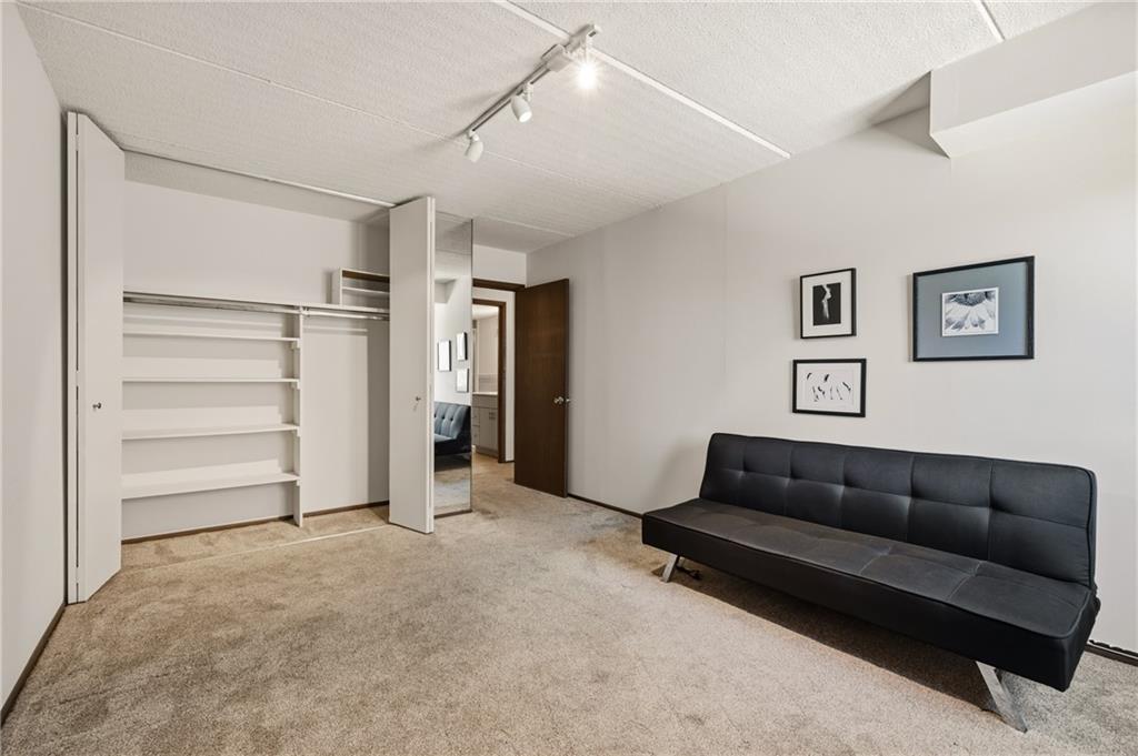 5600 Munhall Road, Unit 601 Pittsburgh, PA 15217 - Photo 19 of 32 Gallery Image 19
