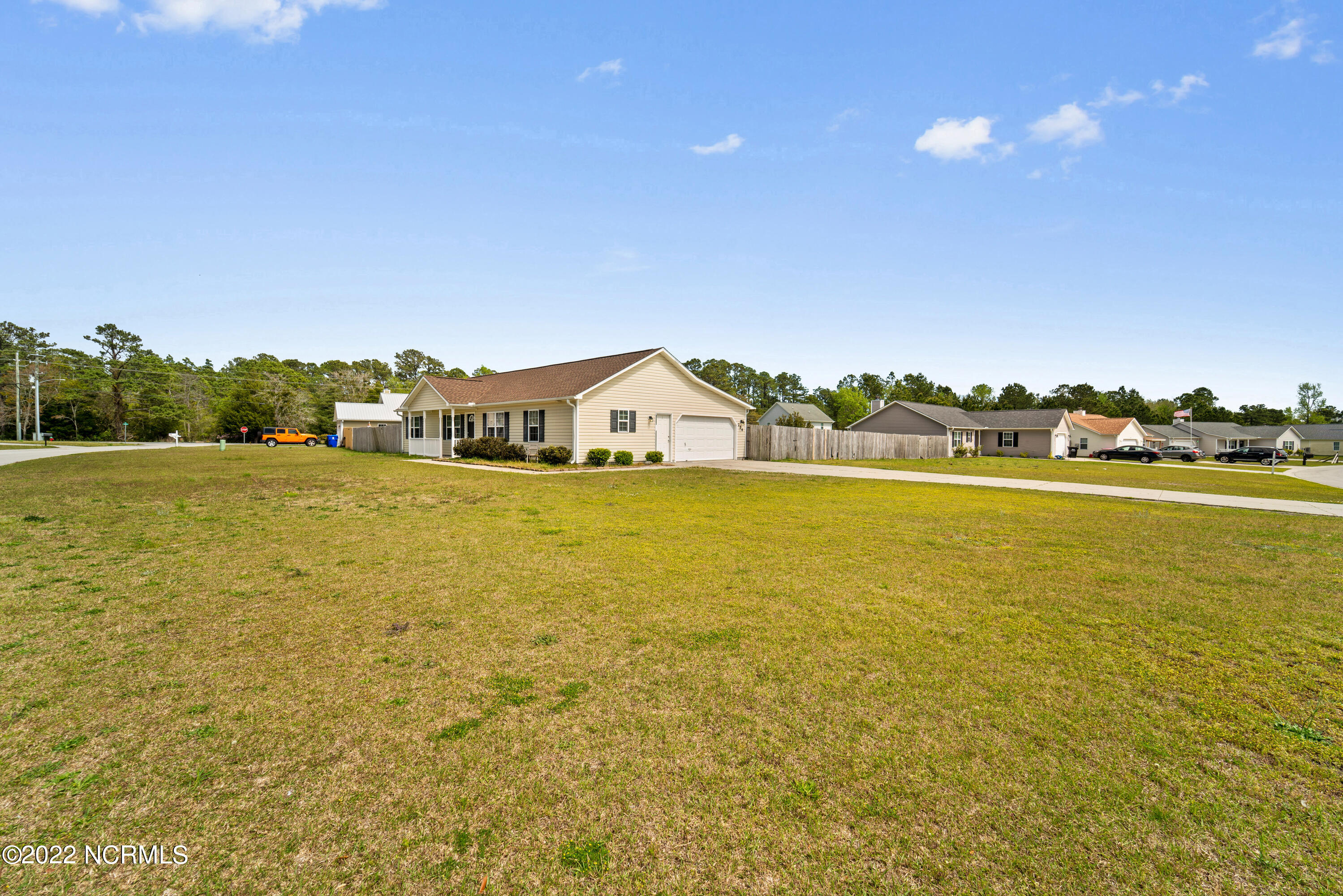236 Loren Road Hubert, NC 28539 - Photo 33 of 37 236 Loren (5)