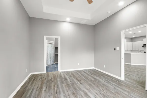$300,000 | 535 Corydon Drive, Houston, TX 77336