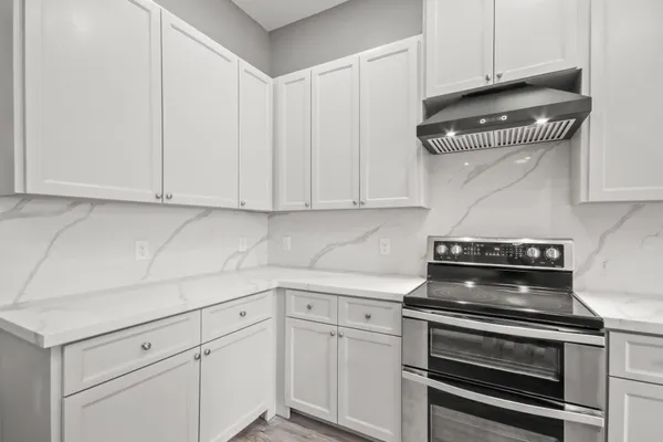 $300,000 | 535 Corydon Drive, Houston, TX 77336