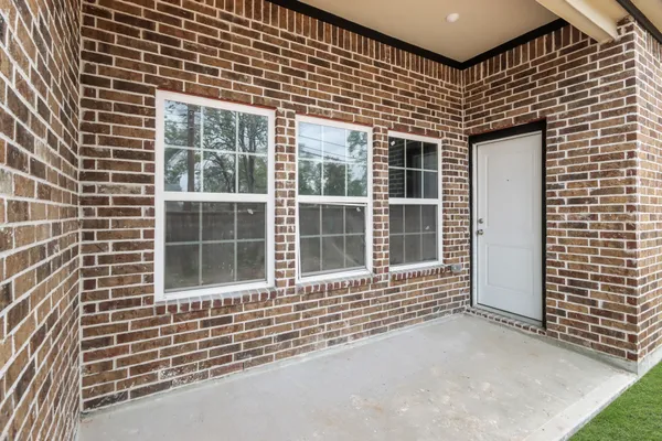 $300,000 | 535 Corydon Drive, Houston, TX 77336