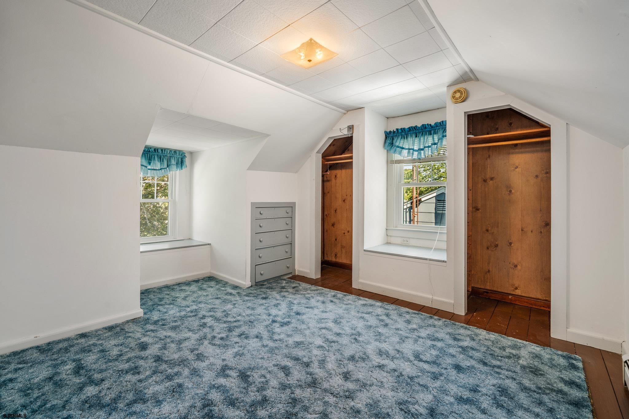 161 Coolidge Avenue Absecon, NJ 08201 - Photo 18 of 26 an empty room with windows and closet