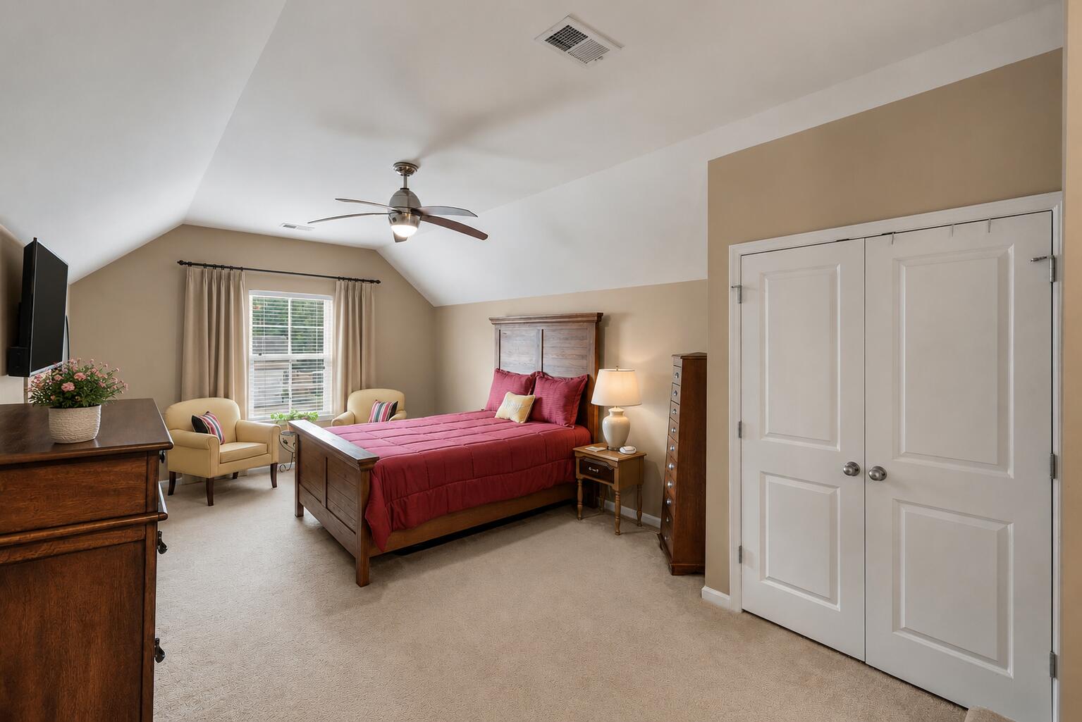 2021 Triple Crown Lane Ridgeville, SC 29472 - Photo 27 of 39 Frog Bedroom 1