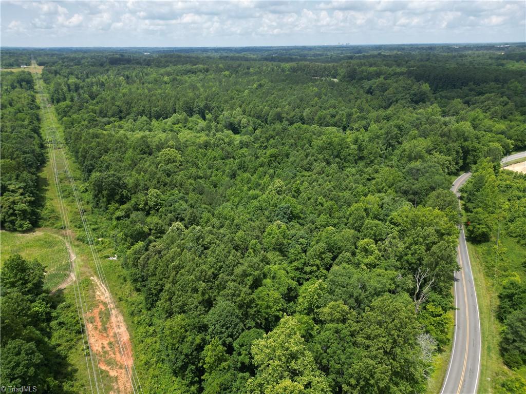 4416 McConnell Road Greensboro, NC 27406 - Photo 2 of 5 South Eastern near Easement