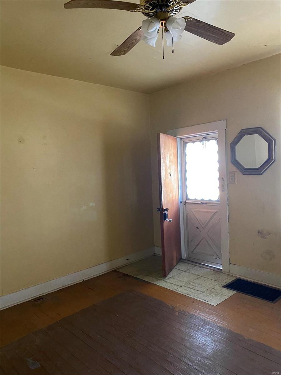 709 Hecker Street Belleville, IL 62221 - Photo 2 of 34 Gallery Image 2