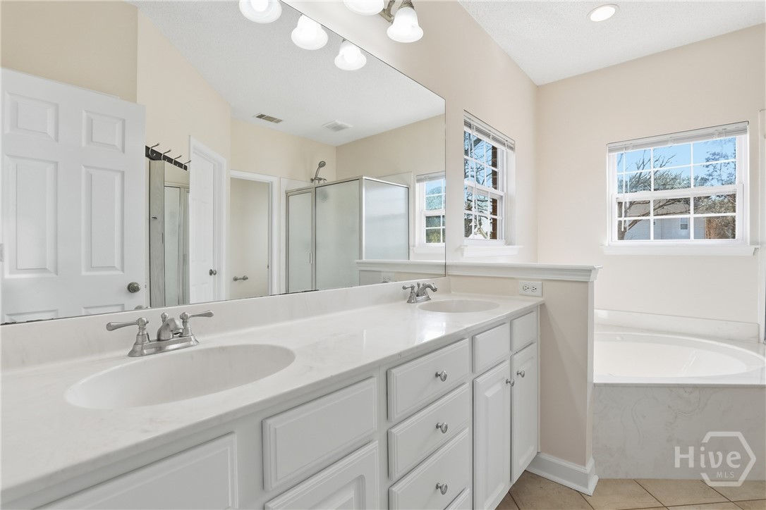206 St Pauls Road Guyton, GA 31312 - Photo 23 of 44 Primary Bathroom