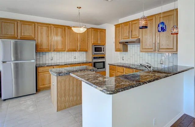 $799,000 | 11817 Watercrest Court, Austin, TX 78738