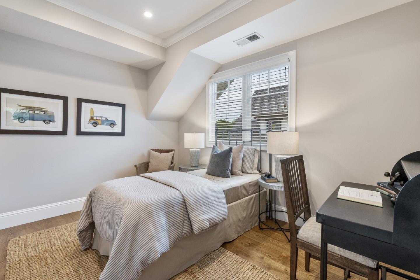 115 Occidental Avenue Burlingame, CA 94010 - Photo 46 of 50 a bedroom with a bed and a desk