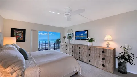 $1,195,000 | 101 Benjamin Franklin Drive, Unit 73, Sarasota, FL 34236