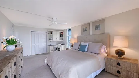 $1,195,000 | 101 Benjamin Franklin Drive, Unit 73, Sarasota, FL 34236