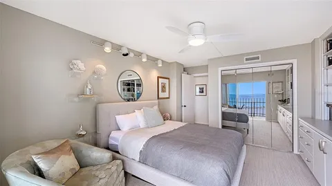 $1,195,000 | 101 Benjamin Franklin Drive, Unit 73, Sarasota, FL 34236