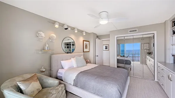 $1,195,000 | 101 Benjamin Franklin Drive, Unit 73, Sarasota, FL 34236