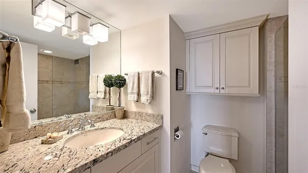 $1,195,000 | 101 Benjamin Franklin Drive, Unit 73, Sarasota, FL 34236