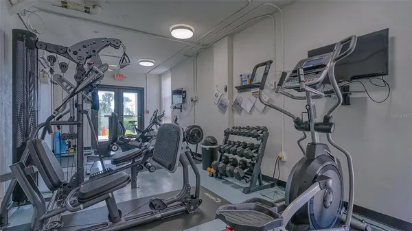 $1,195,000 | 101 Benjamin Franklin Drive, Unit 73, Sarasota, FL 34236