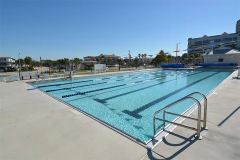 $1,195,000 | 101 Benjamin Franklin Drive, Unit 73, Sarasota, FL 34236