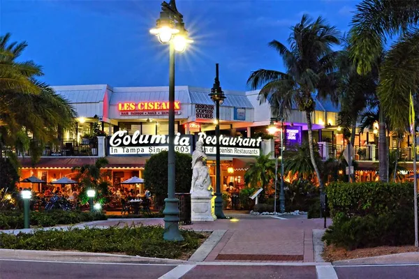 $1,195,000 | 101 Benjamin Franklin Drive, Unit 73, Sarasota, FL 34236