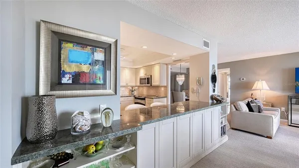 $1,195,000 | 101 Benjamin Franklin Drive, Unit 73, Sarasota, FL 34236