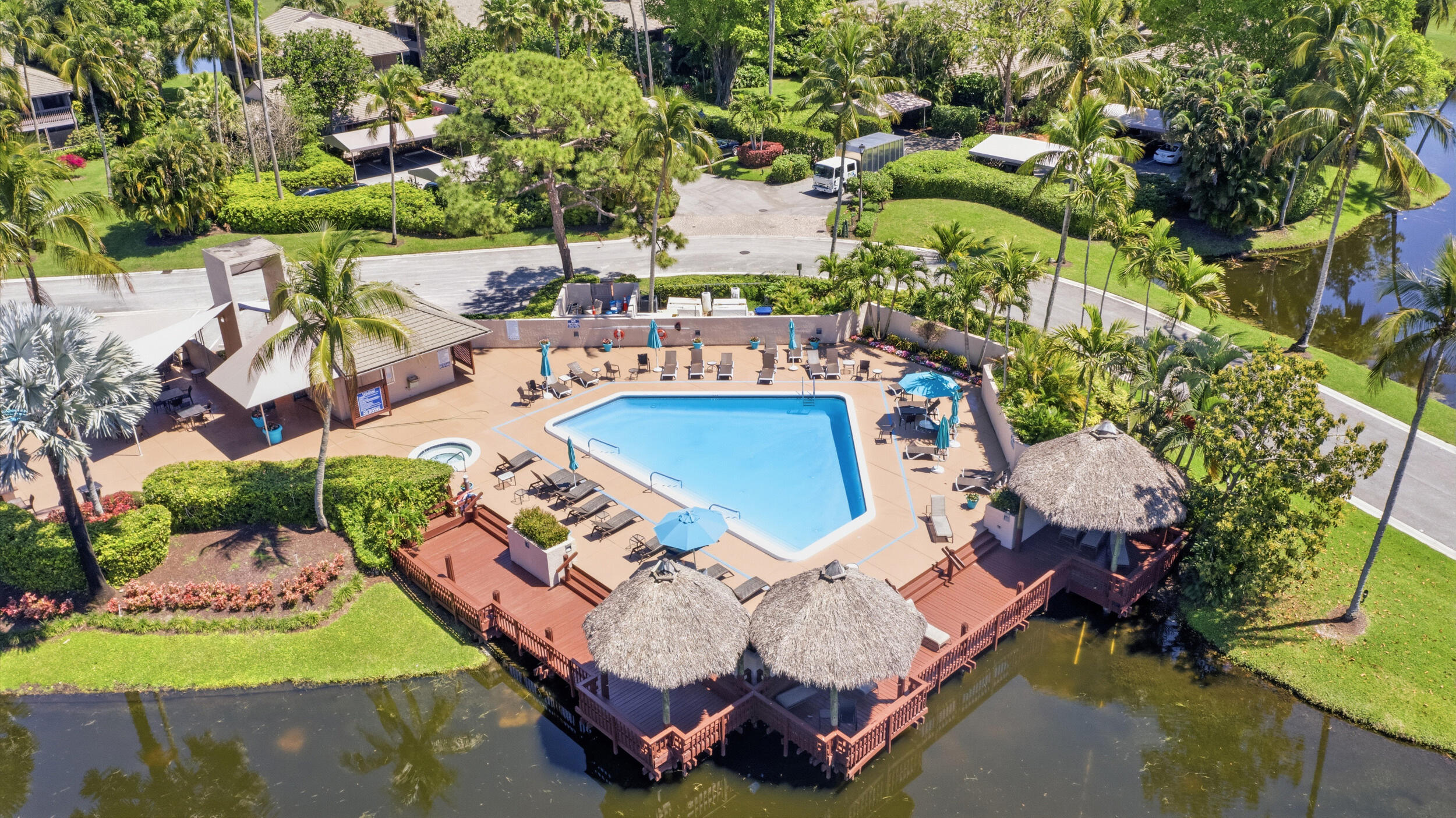 6957 Rain Forest Drive Boca Raton, FL 33434 - Photo 35 of 54 44_dji_0203