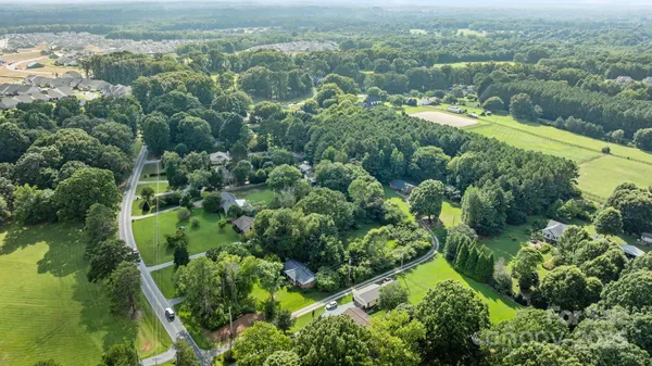 $775,000 | 1108 Willoughby Road, Monroe, NC 28110