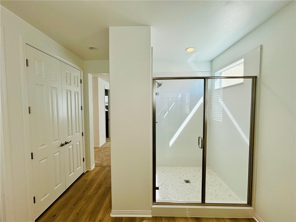 27366 Hyland Newhall, CA 91381 - Photo 18 of 31