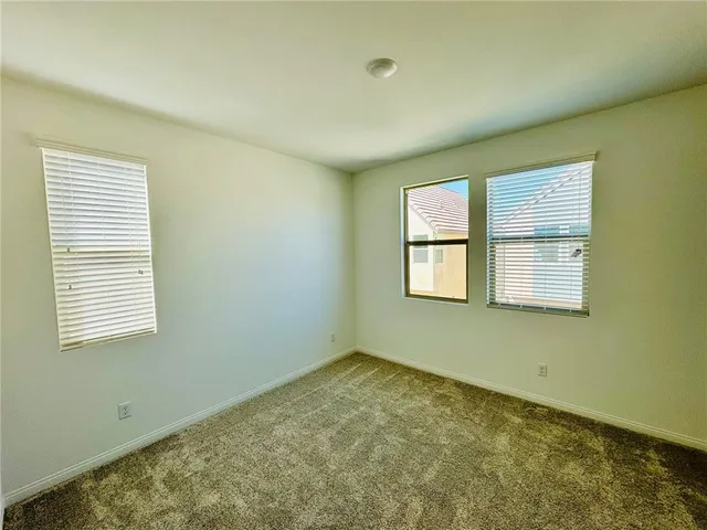 $4,100 | 27366 Hyland, Newhall, CA 91381