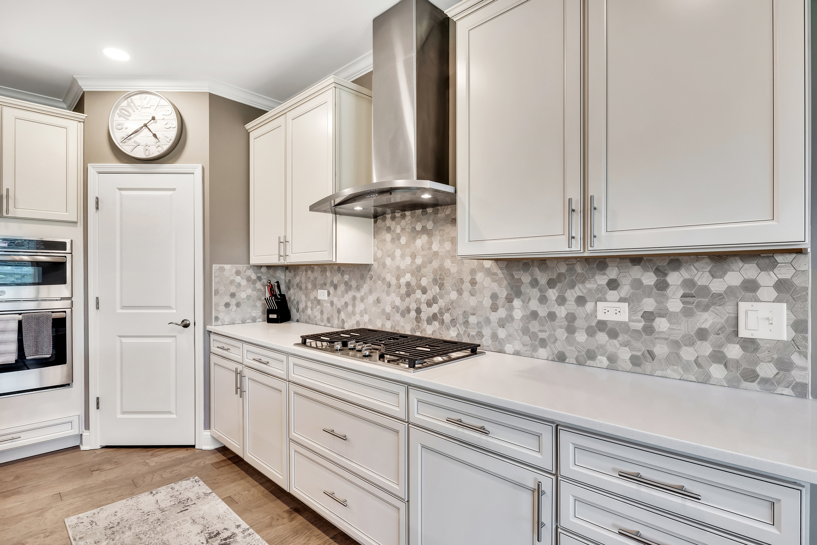 9150 Ramsdell Street Huntley, IL 60142 - Photo 4 of 43 Gallery Image 4