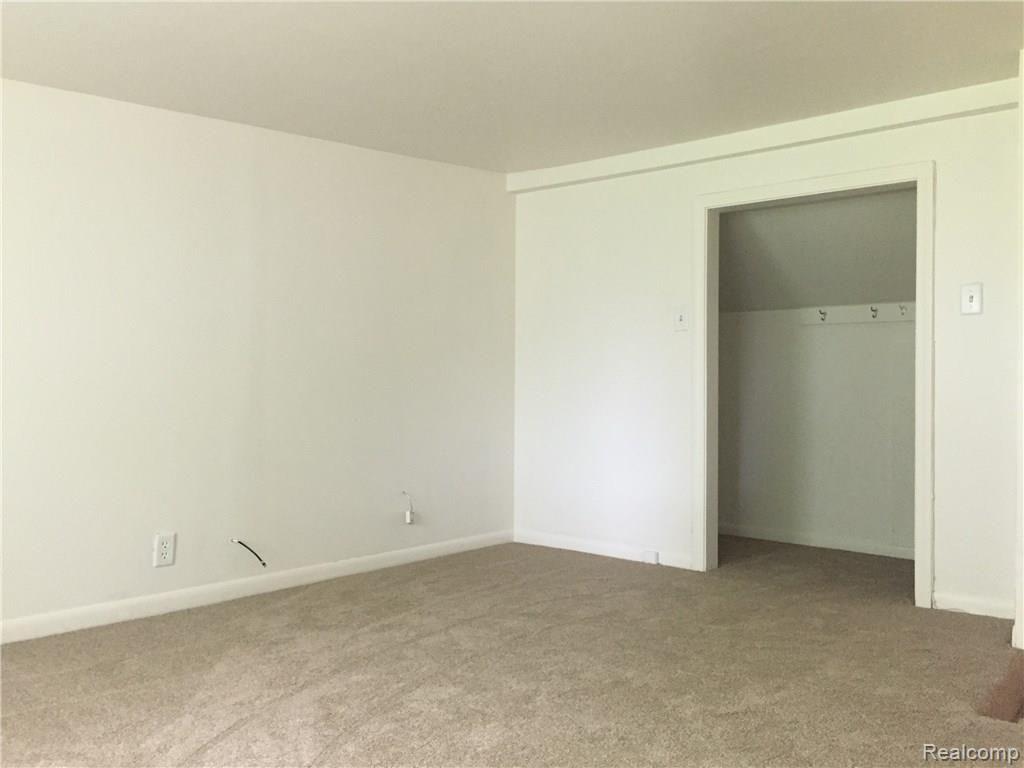 2214 Lindell Road Sterling Heights, MI 48310 - Photo 14 of 20