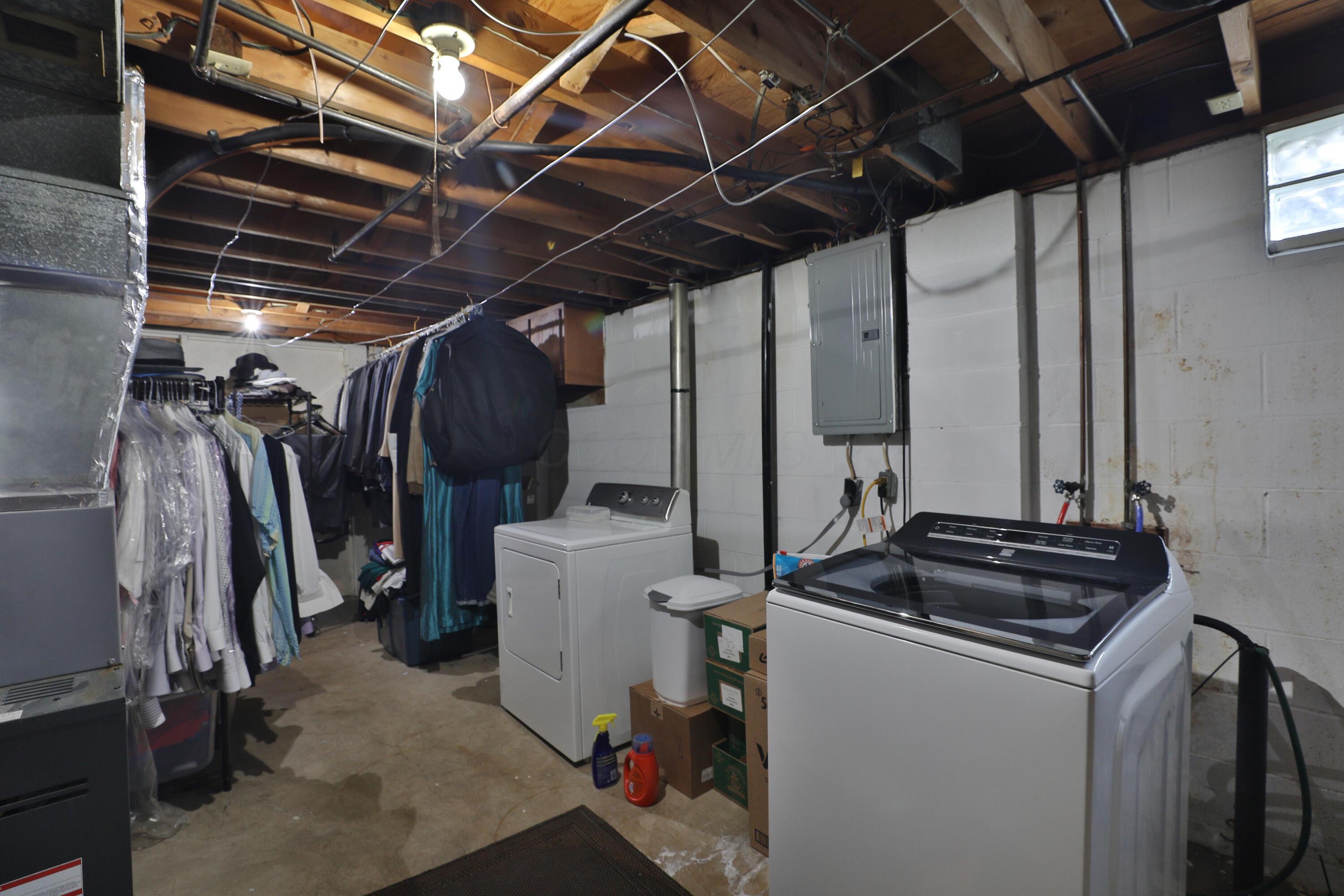 5717 Karl Road Columbus, OH 43229 - Photo 33 of 48 5717-Karl-31