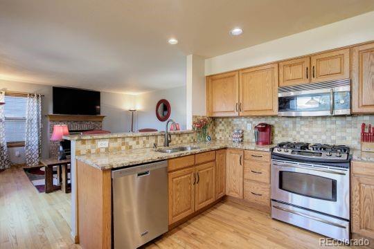 9861 South Spring Hill Place Highlands Ranch, CO 80129 - Photo 15 of 38 Gallery Image 15