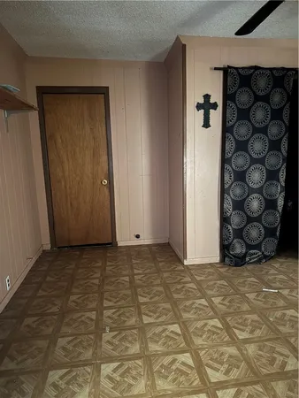 $69,900 | 406 Mathis Street, Taft, TX 78390