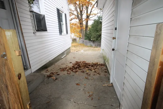 $325,900 | 222 West River Street, Orange, MA 01364