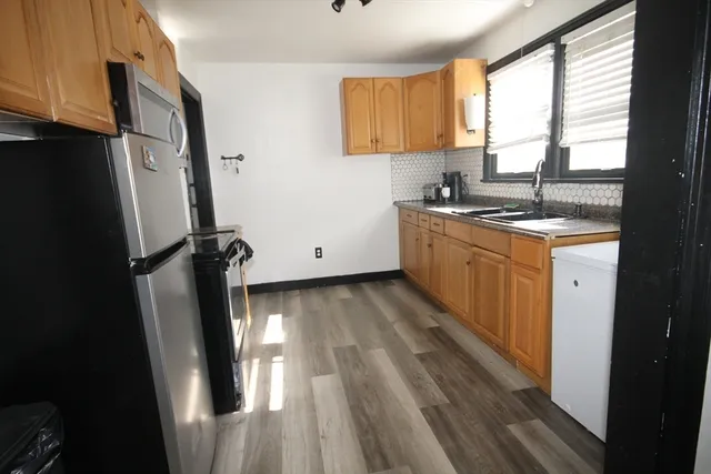 $325,900 | 222 West River Street, Orange, MA 01364