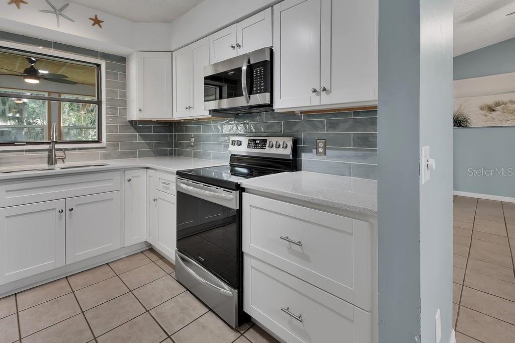 235 West Retta Street De Leon Springs, FL 32130 - Photo 16 of 32