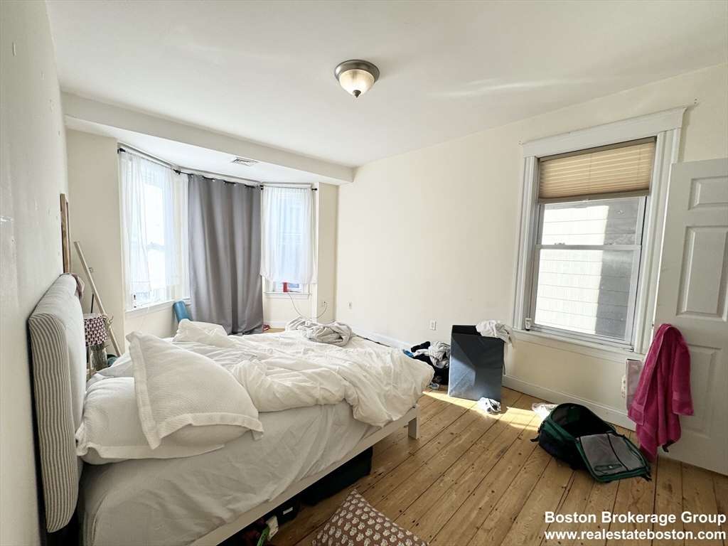 37 Hillside Street, Unit 3 Boston, MA 02120 - Photo 5 of 6