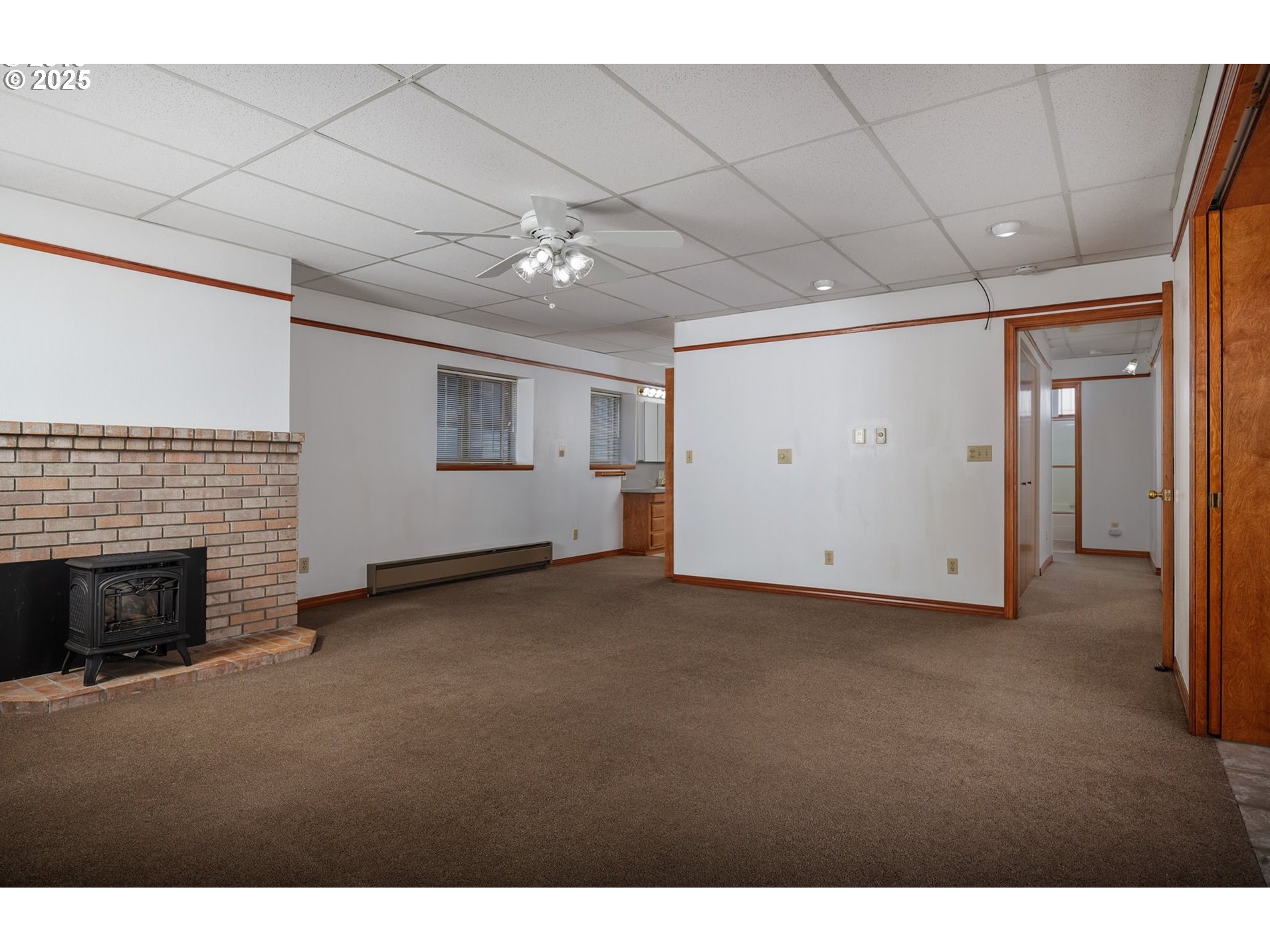 1902 Northeast 38th Avenue Portland, OR 97212 - Photo 18 of 29