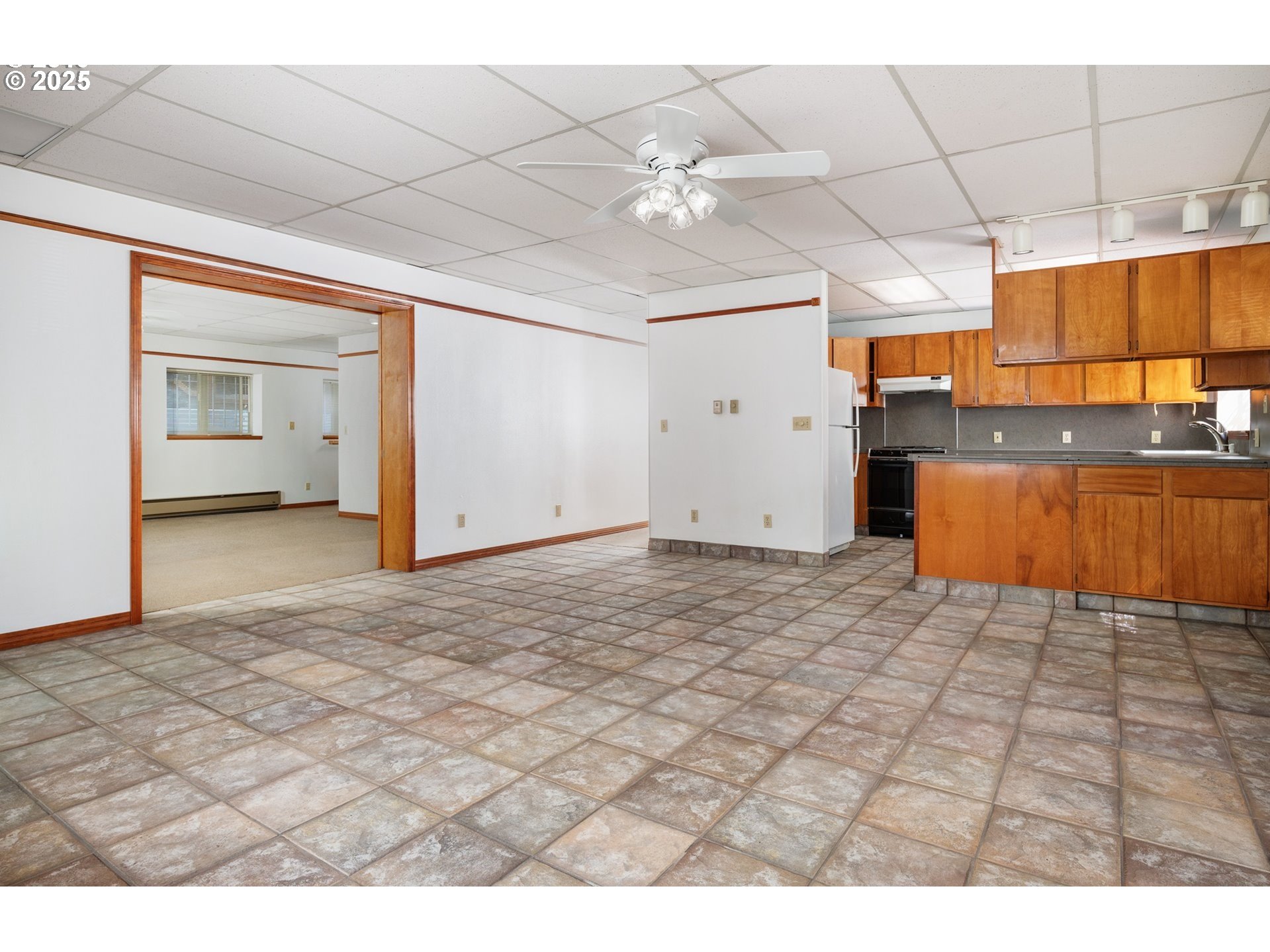 1902 Northeast 38th Avenue Portland, OR 97212 - Photo 20 of 29