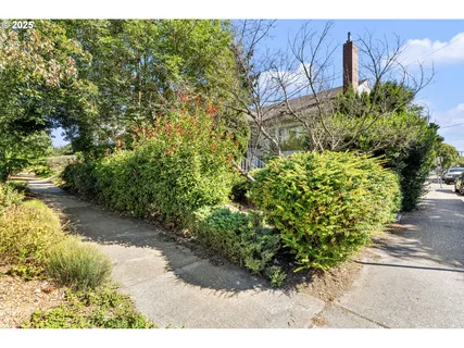 $1,075,000 | 1902 Northeast 38th Avenue, Portland, OR 97212