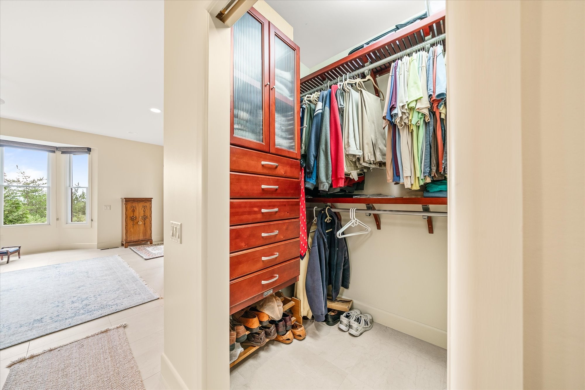 61 Bluff View Terrace Crossville, TN 38558 - Photo 66 of 81 a view of a bedroom with a bed and a window