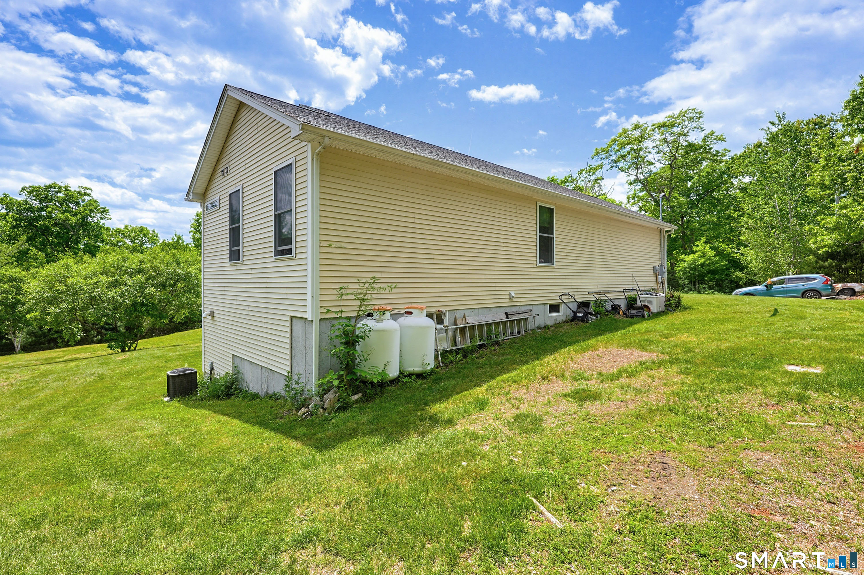 142 Brown Road Voluntown, CT 06384 - Photo 18 of 27