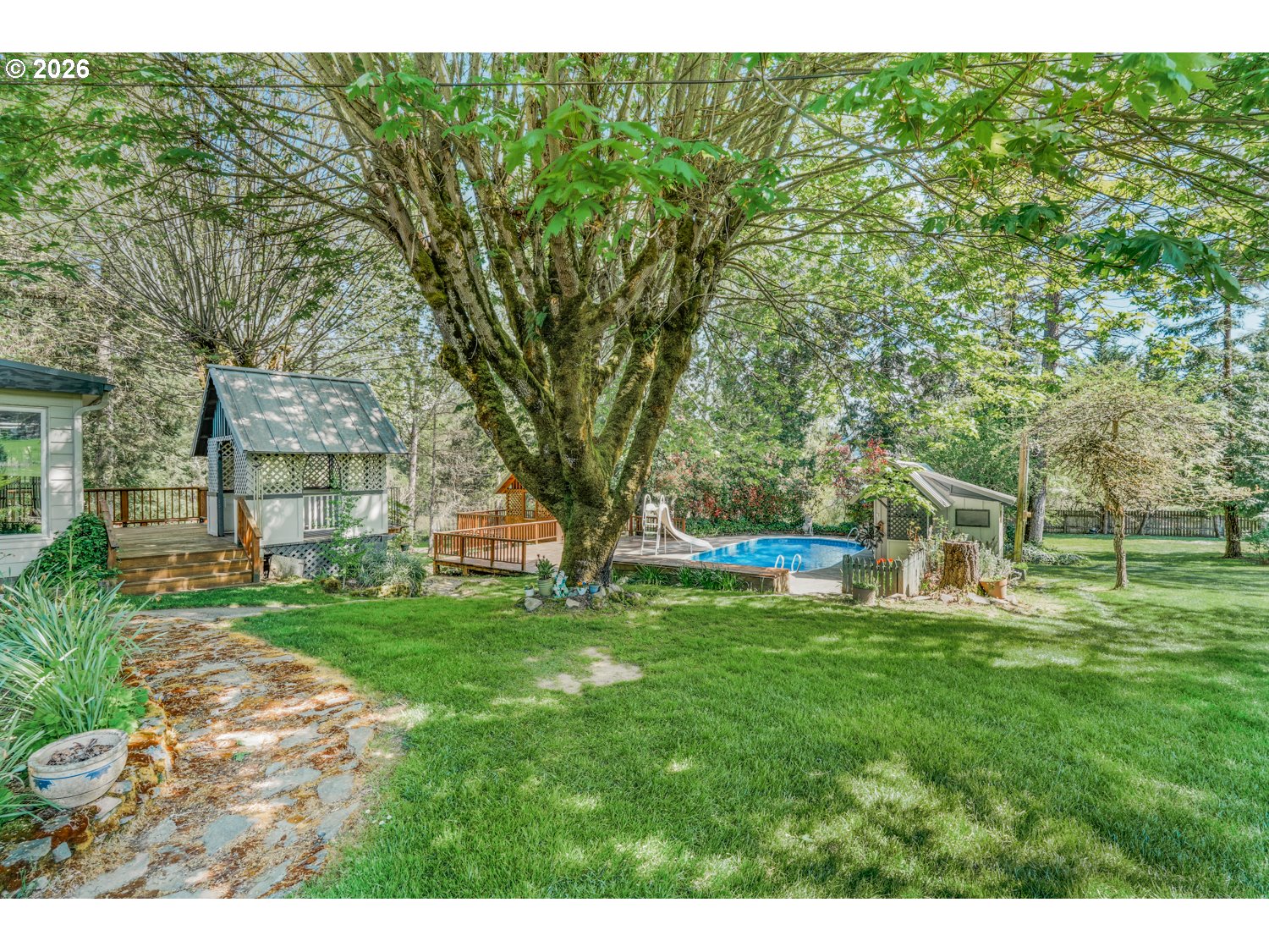 1381 Oak Hill Road Roseburg, OR 97471 - Photo 22 of 48