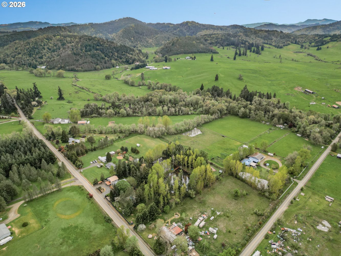 1381 Oak Hill Road Roseburg, OR 97471 - Photo 3 of 48