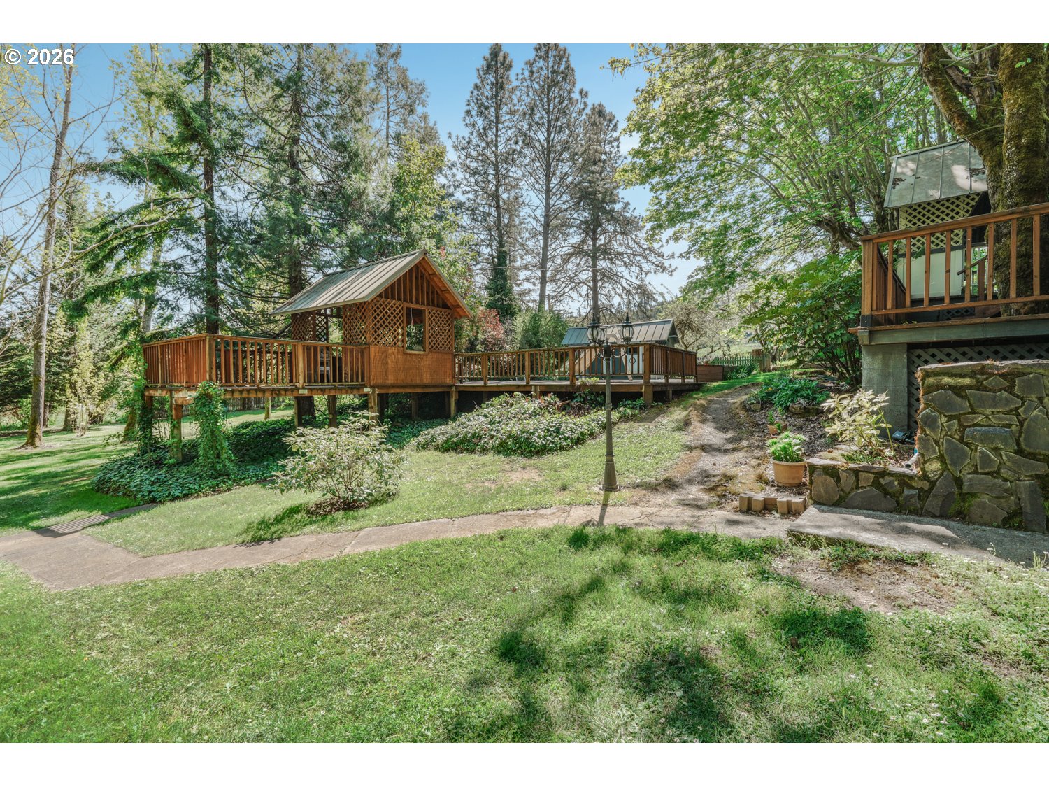 1381 Oak Hill Road Roseburg, OR 97471 - Photo 34 of 48