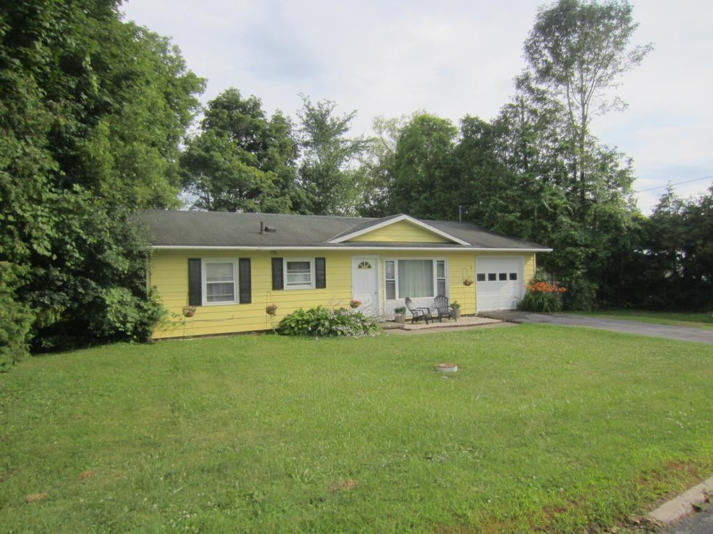 3 Mohawk Road Plattsburgh, NY 12901 - Photo 1 of 15 Gallery Image 1