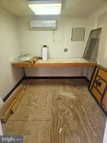 a bathroom with a tub