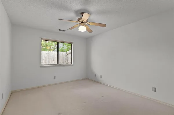 $399,900 | 716 Smokerise Circle, Denton, TX 76205