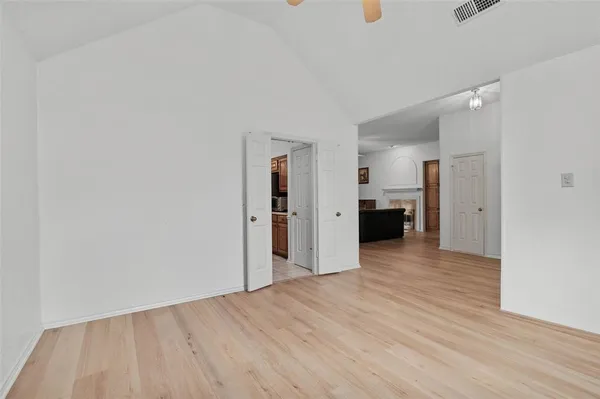 $399,900 | 716 Smokerise Circle, Denton, TX 76205