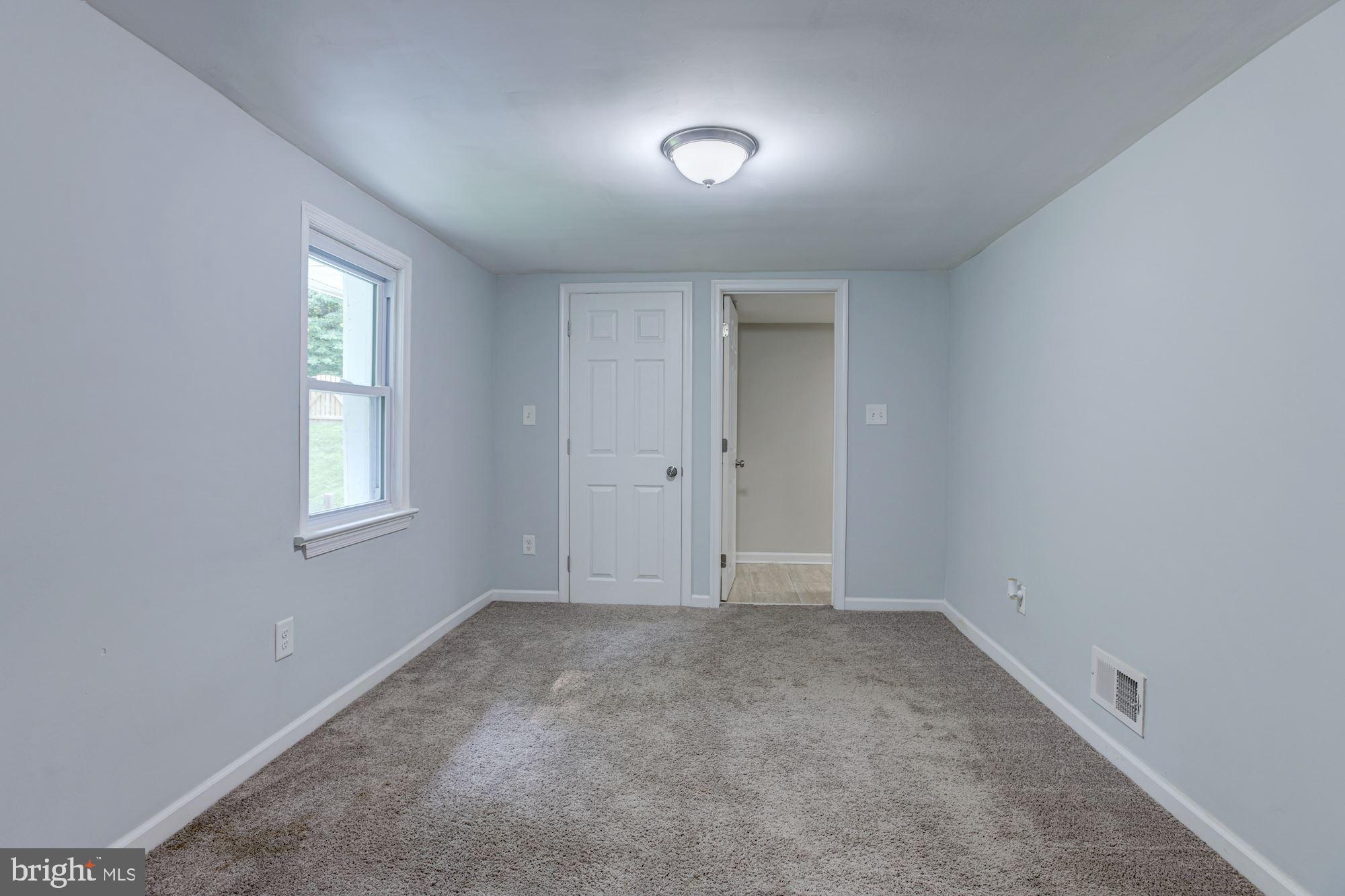 2901 Conowingo Road Bel Air, MD 21015 - Photo 17 of 39 Primary Bedroom Suite